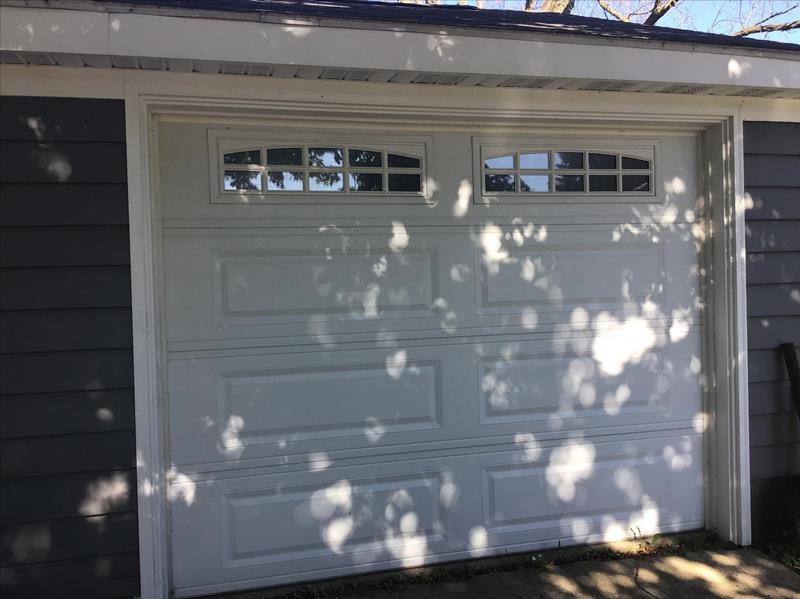 Garage Door Specialist LLC - Beaver Dam, WI